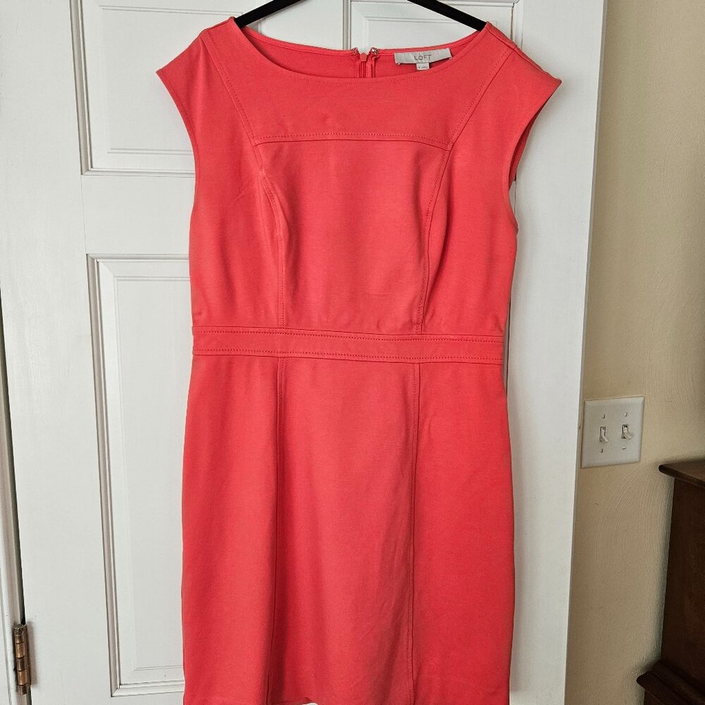 Loft (8) Coral Sheath Dress